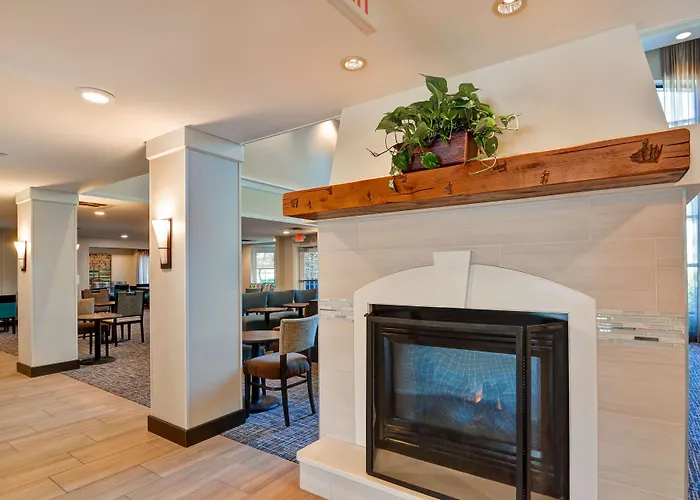Homewood Suites By Hilton Aurora Naperville