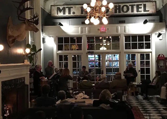 Hood River Hotel