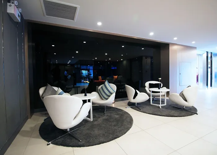 Xen Hotel Nakhon Pathom - Sha Plus