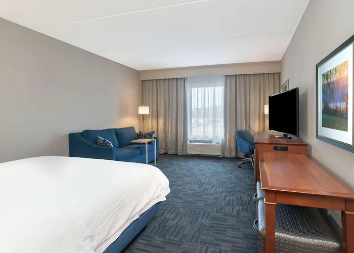 Hampton Inn & Suites Newburgh Stewart Airport, Ny