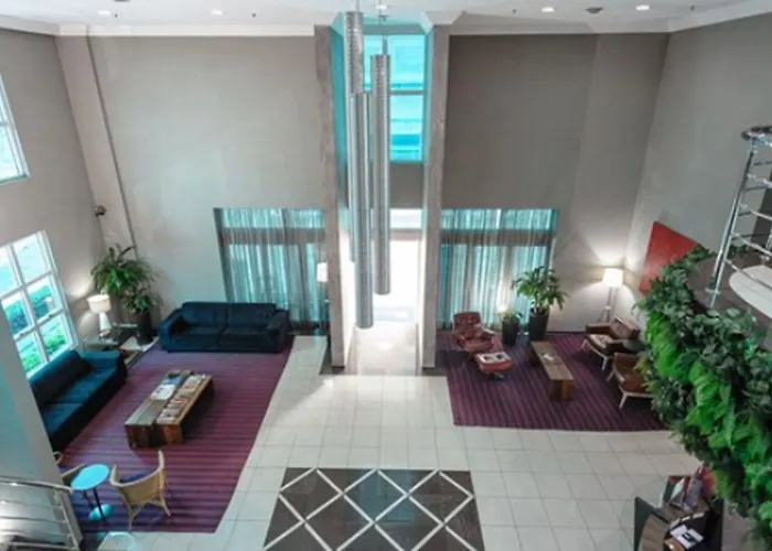 Hotel The Premium