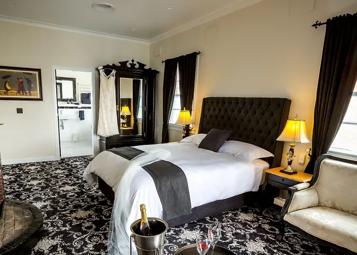 The Commercial Boutique Hotel