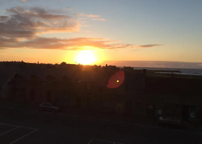 The Davron Hotel
