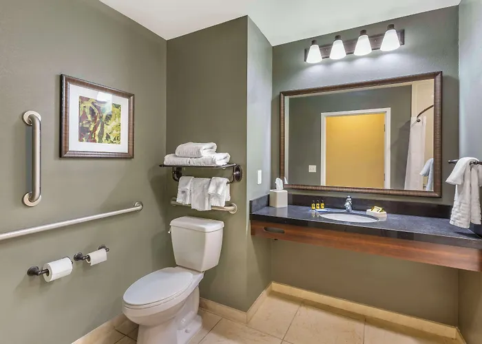 Best Western Plus Chandler Hotel & Suites