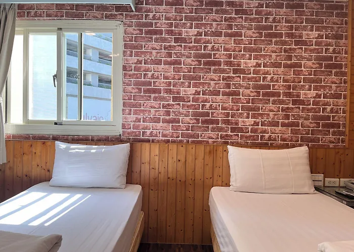 Bin Chen Business Hotel