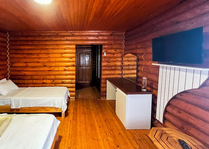 Woodline Hotel