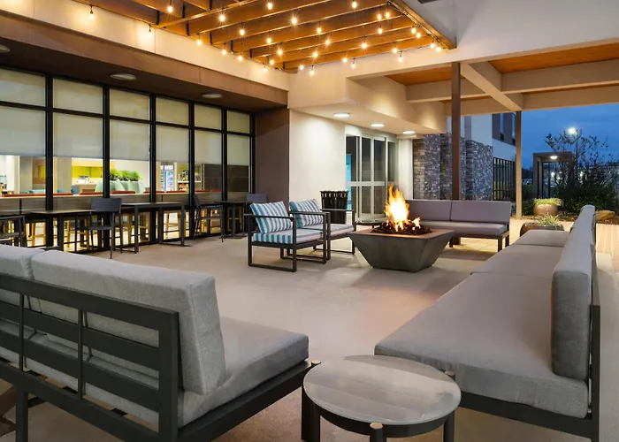 Home2 Suites By Hilton Alexandria