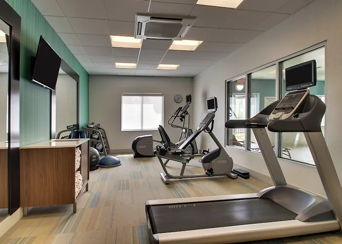 Holiday Inn Express & Suites Lancaster East - Strasburg By Ihg