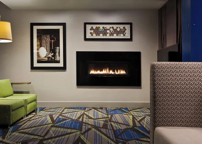 Holiday Inn Express & Suites Medina By Ihg