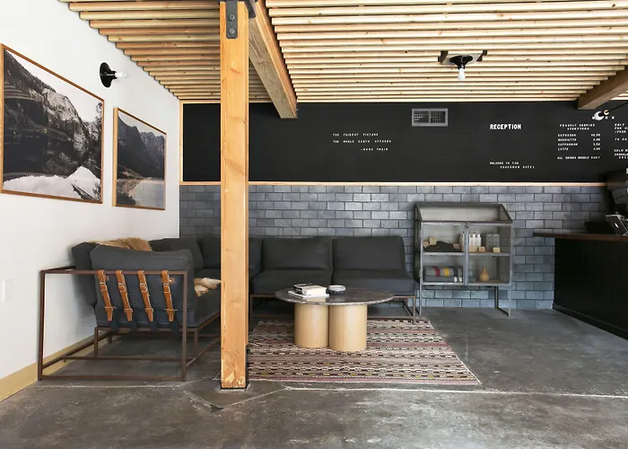 The Coachman Hotel