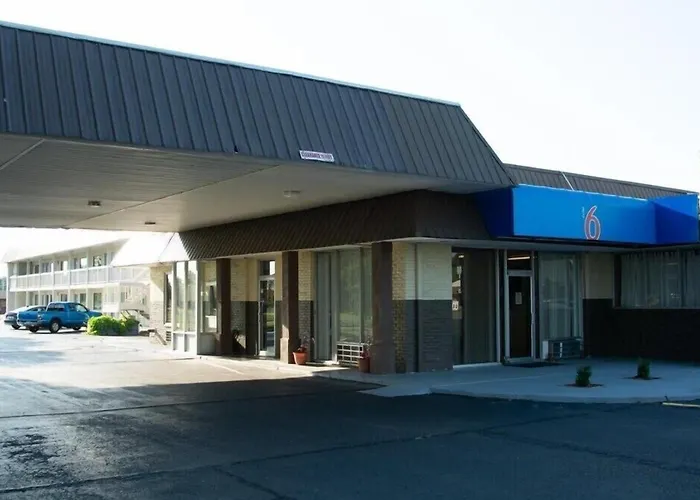 Motel 6-Brinkley, Ar