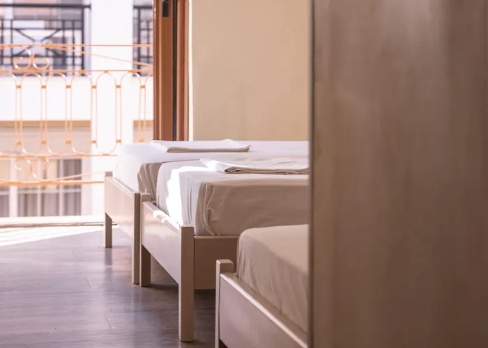Yria Hotel