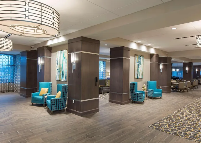 Hampton Inn & Suites Grand Rapids Downtown