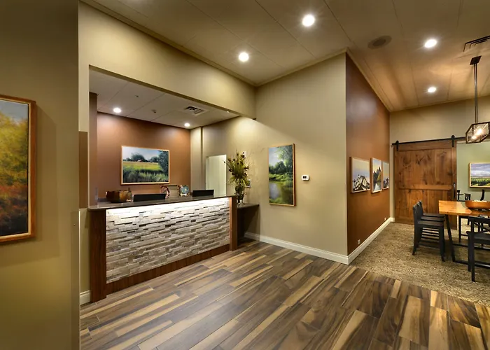 Hotel Maison Yakima Tapestry Collection By Hilton