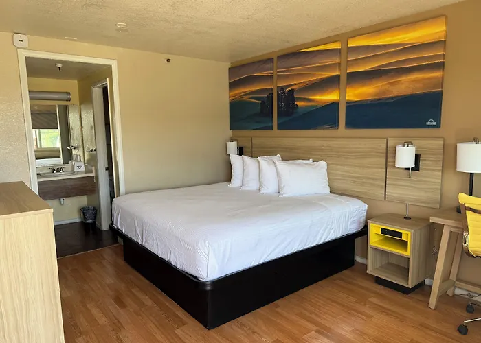 Days Inn By Wyndham Victorville - Hesperia I-15 Palmdale Road