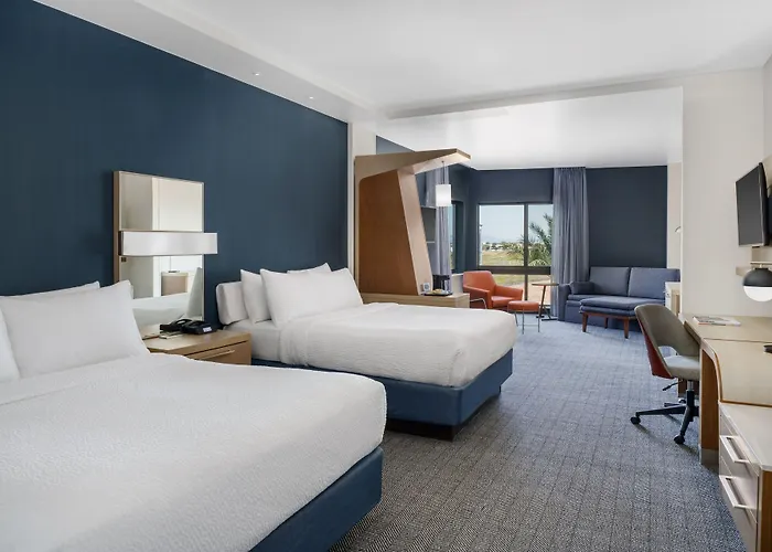Courtyard By Marriott Phoenix Mesa Gateway Airport