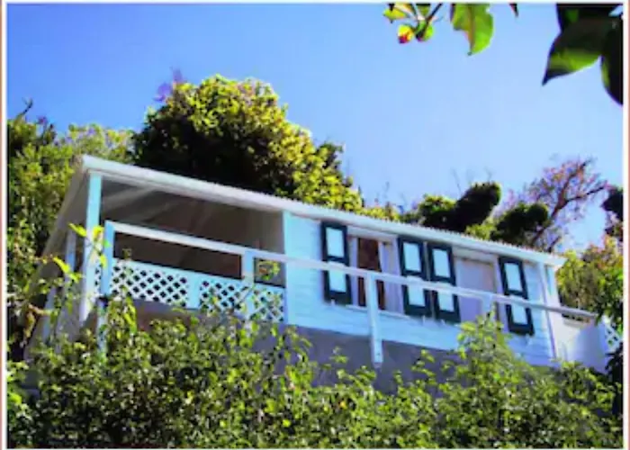 El Momo Cottages