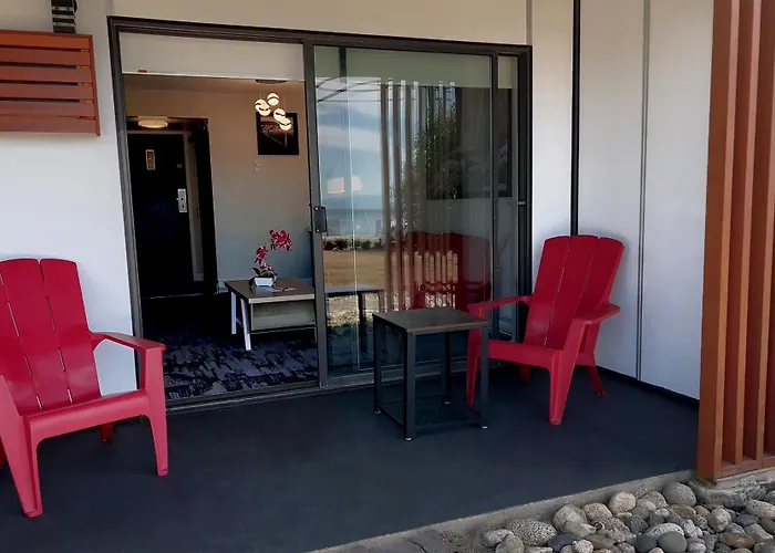 The Oceanside, A Coast Hotel