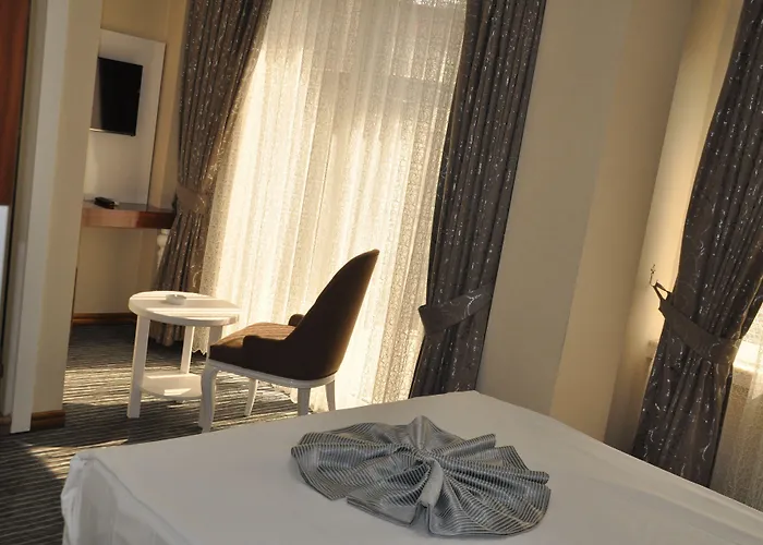 Grand Sera Hotel