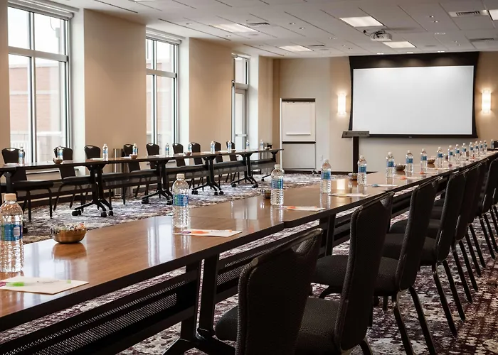 Hyatt Place Kansas City Lenexa City Center
