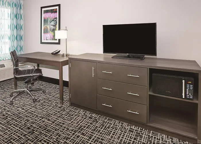La Quinta By Wyndham Springfield Il