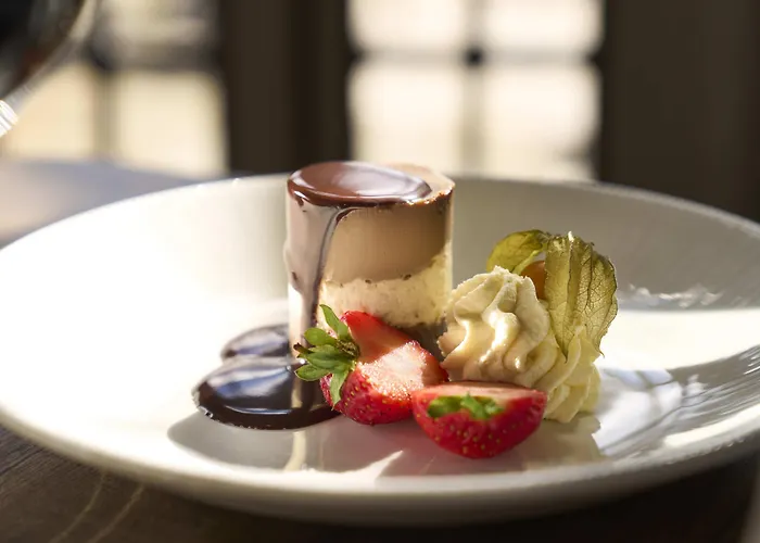 Royal Marine Hotel, By Highland Coast Hotels