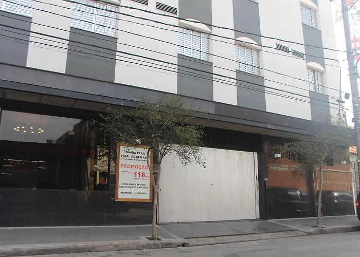 David Plaza Hotel