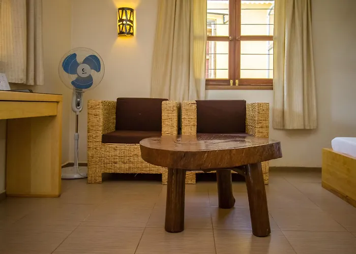 2 Friends Guest House