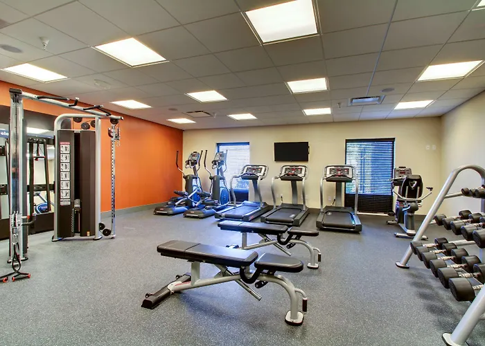 Hampton Inn & Suites Milwaukee West