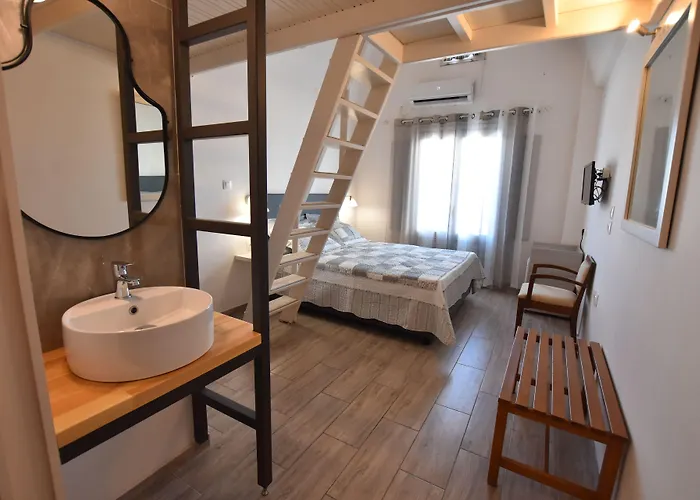 Rodakas Hotel