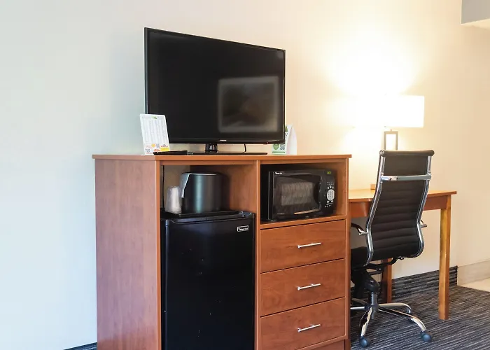 Twin Mountain Inn & Suites