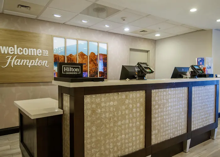 Hampton Inn And Suites Monroe