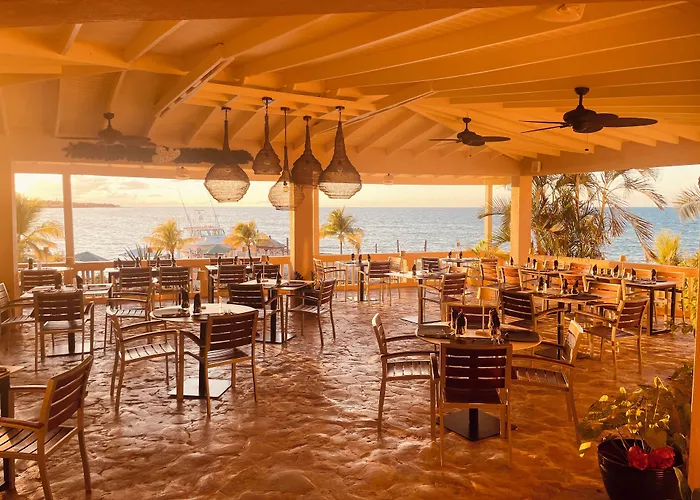 Northshore Seaside Suites