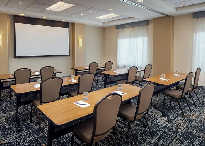 Hyatt Place Chicago Midway Airport