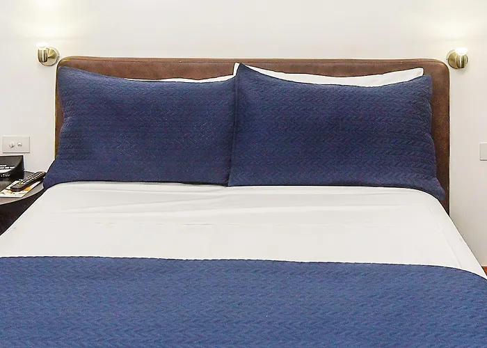 Pier Hotel Coffs Harbour