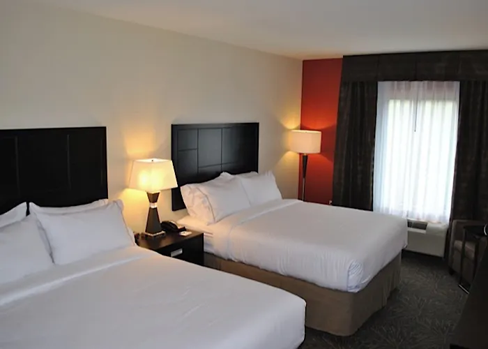 Holiday Inn Express Salem By Ihg