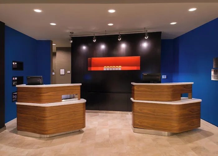 Courtyard By Marriott Hot Springs