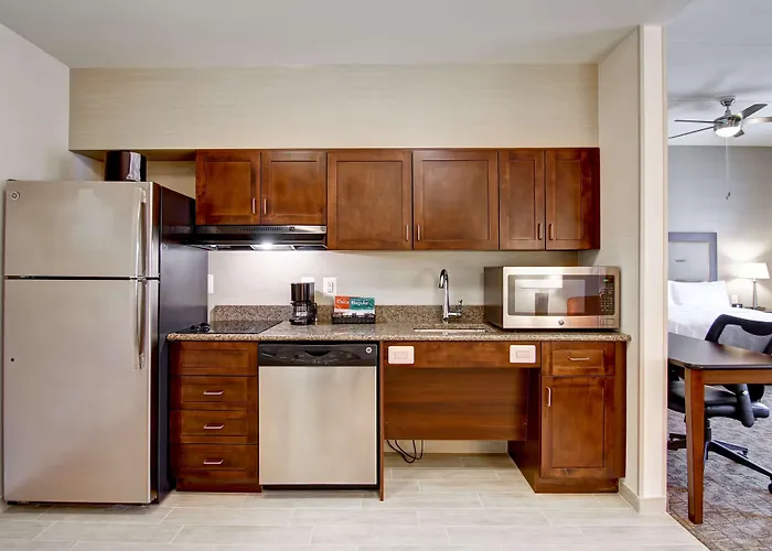 Homewood Suites By Hilton Woodbridge