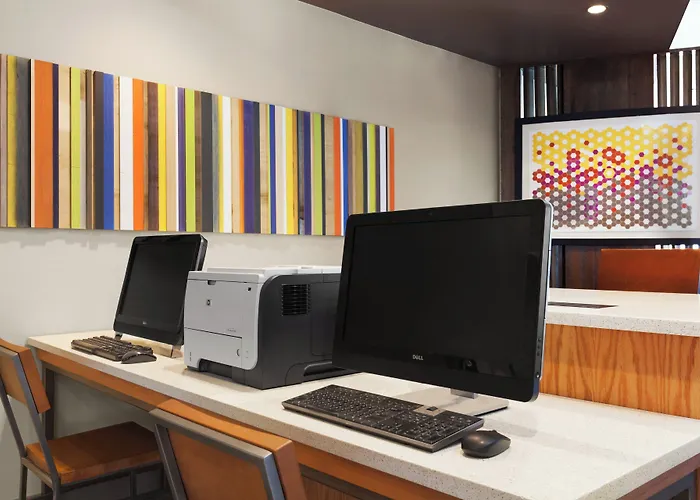 Holiday Inn Express & Suites Edinburg- Mcallen Area By Ihg