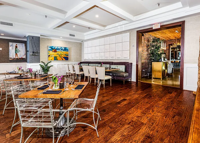 The Inn At The Crossroads