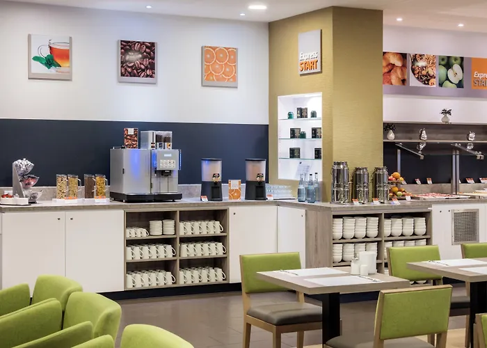 Holiday Inn Express Friedrichshafen, an IHG Hotel