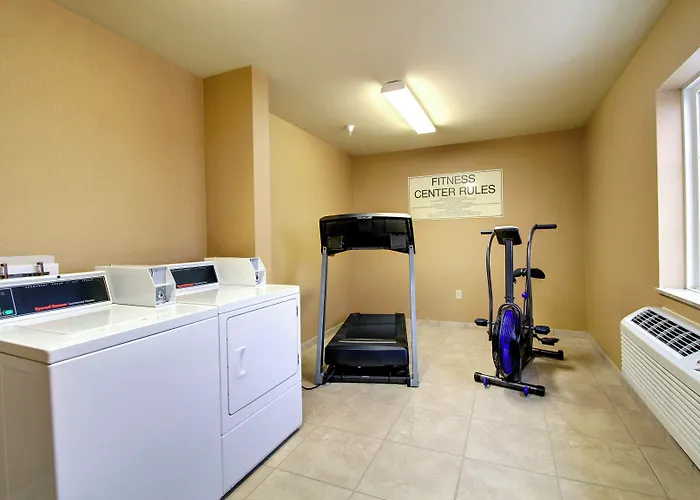 Cobblestone Inn & Suites - Corry