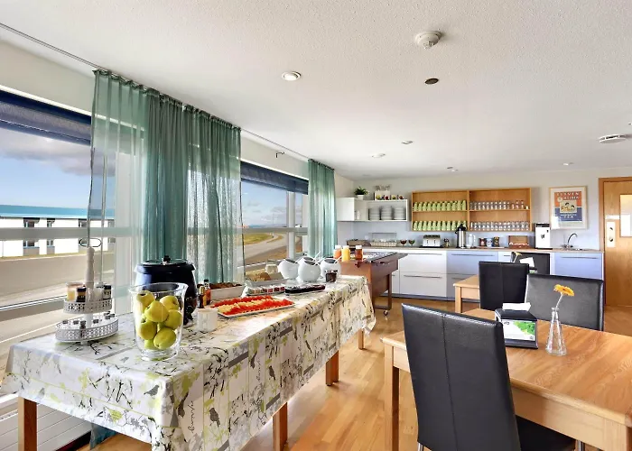 Eldey Airport Hotel