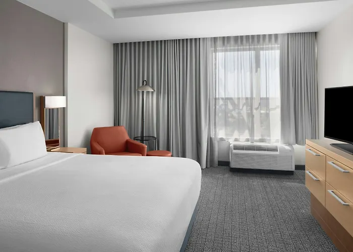 Courtyard By Marriott Charleston Summerville