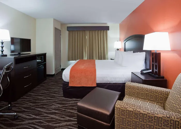 Americinn By Wyndham Waupun