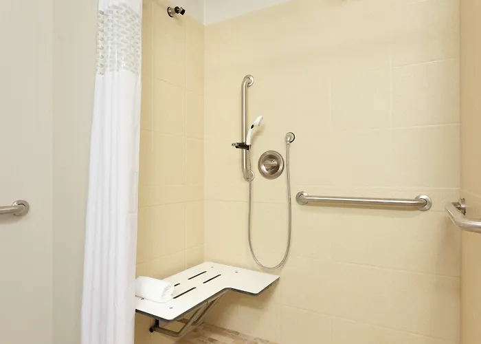 Hampton Inn & Suites Philadelphia Montgomeryville