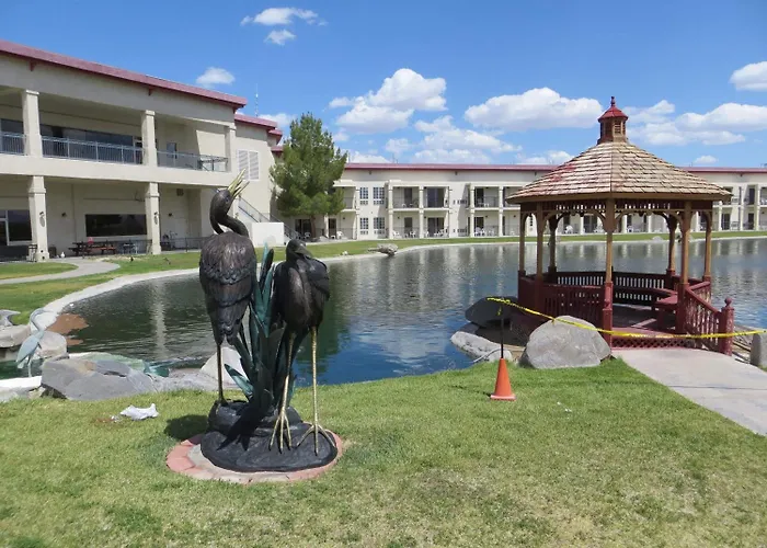 Longstreet Inn & Casino