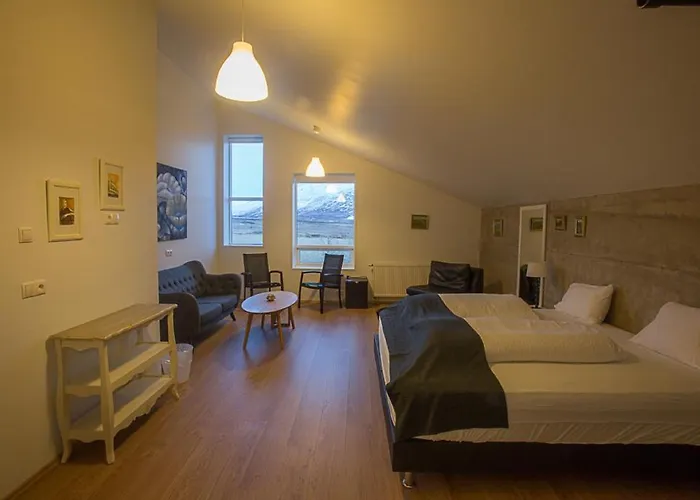 Vogur Country Lodge