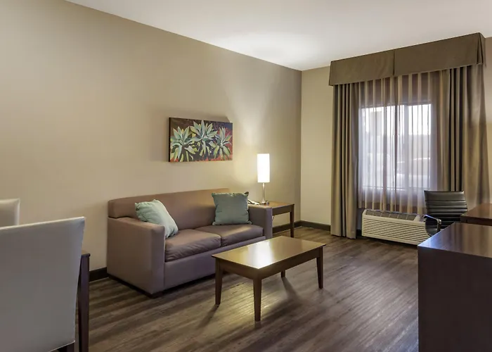 Holiday Inn Express & Suites Indio - Coachella Valley By Ihg