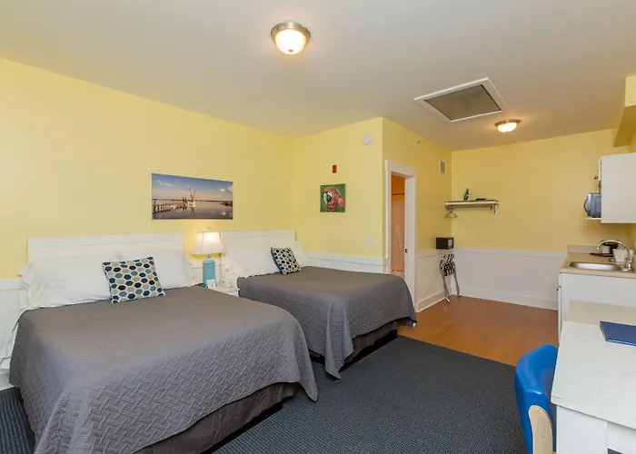 Topsail Shores Inn